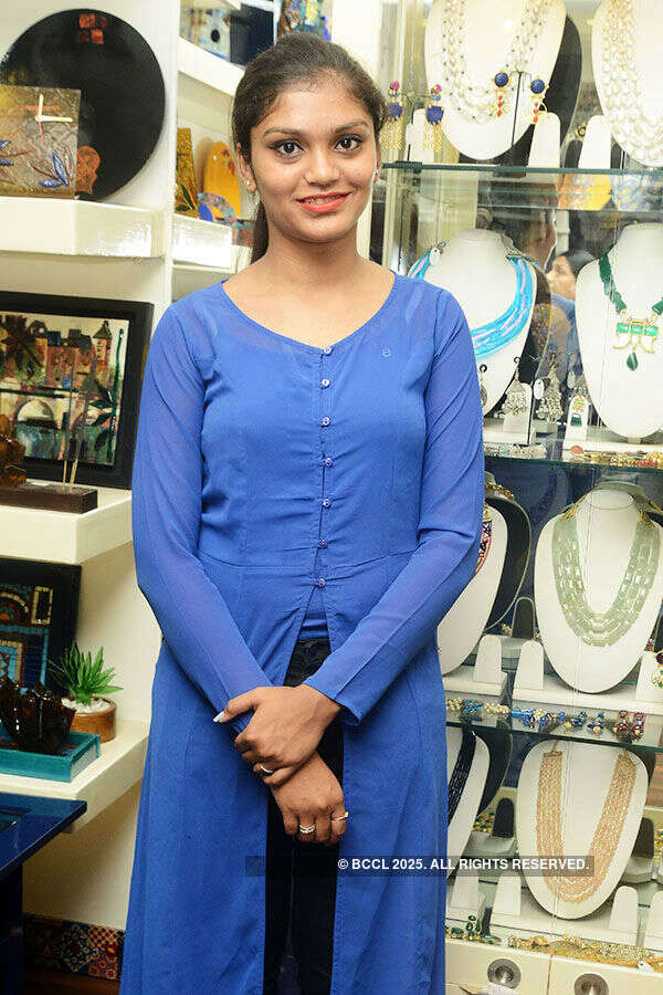 Beyond Canvas boutique launch