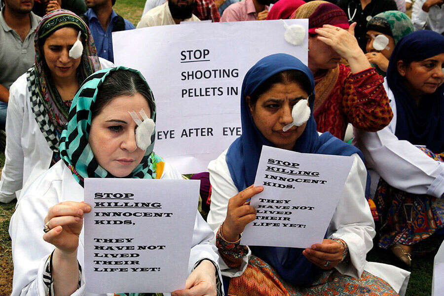 Doctors protest against use of pellet guns