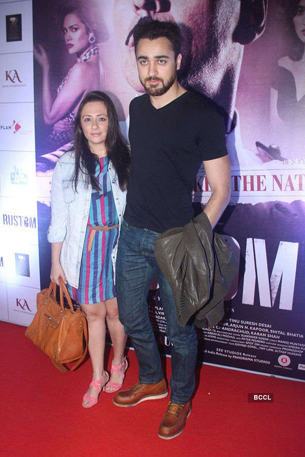 Rustom: Spl. Screening