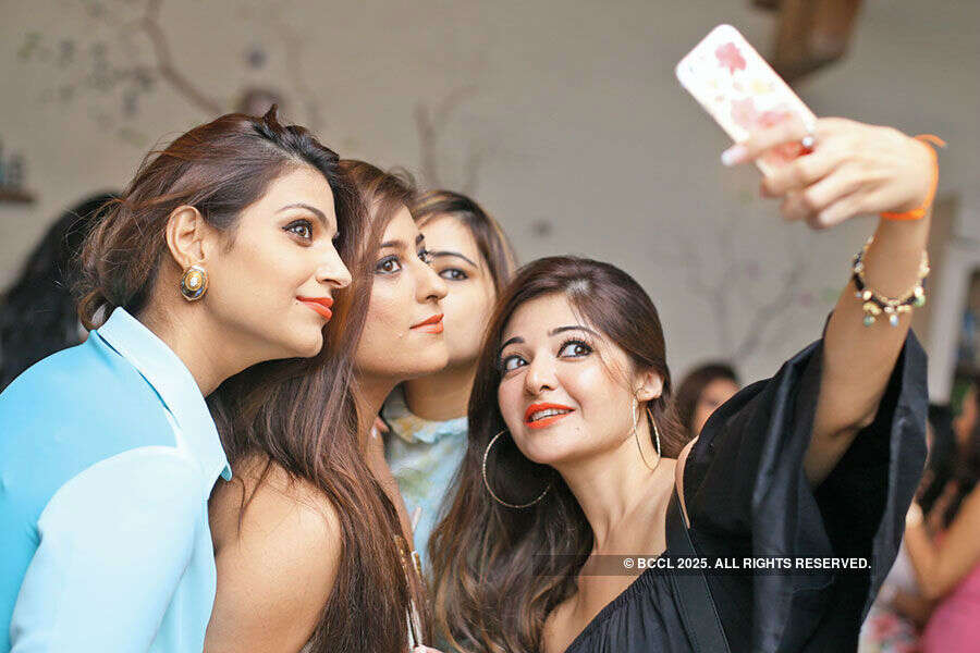 Ladies bond over lunch