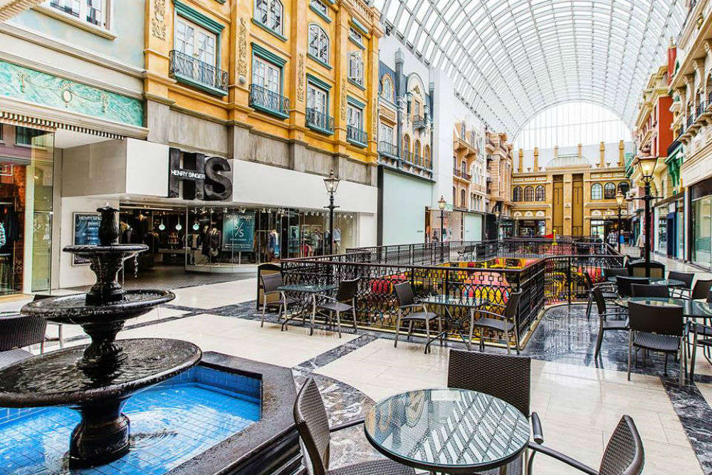 The West Edmonton Mall, Edmonton - Times of India Travel