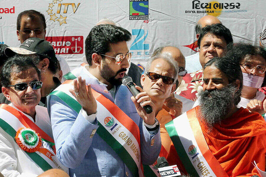 New York: Indians celebrate Independence Day