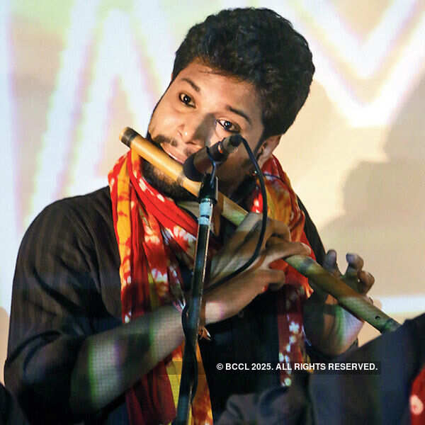 Band Fakira's live performance