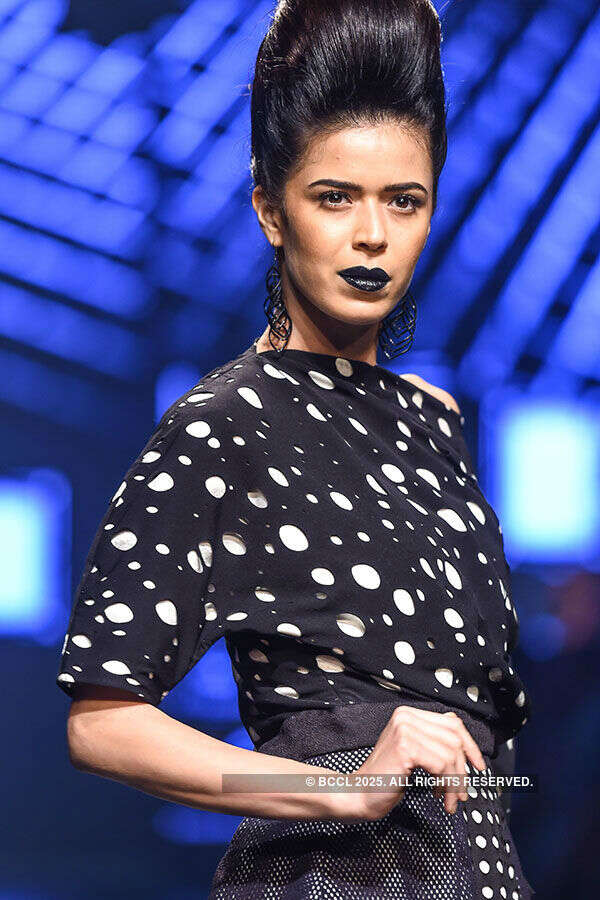 LFW '16: Day 5: Ashish N Soni