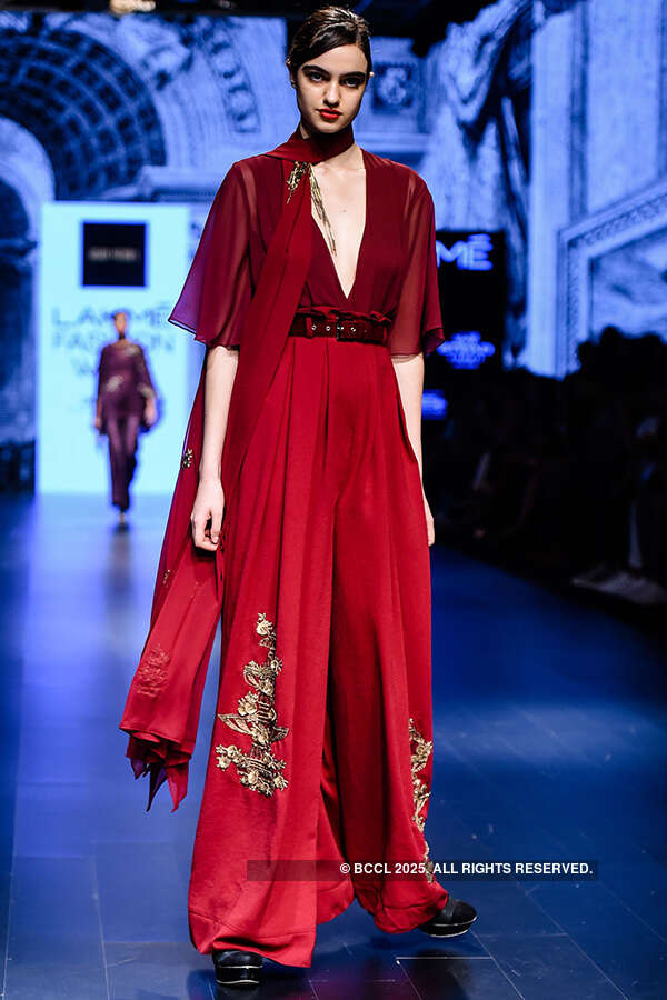 LFW '16: Day 6: Ridhi Mehra