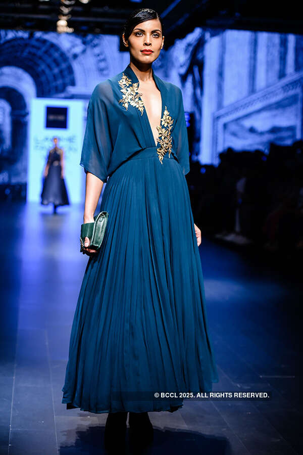 LFW '16: Day 6: Ridhi Mehra