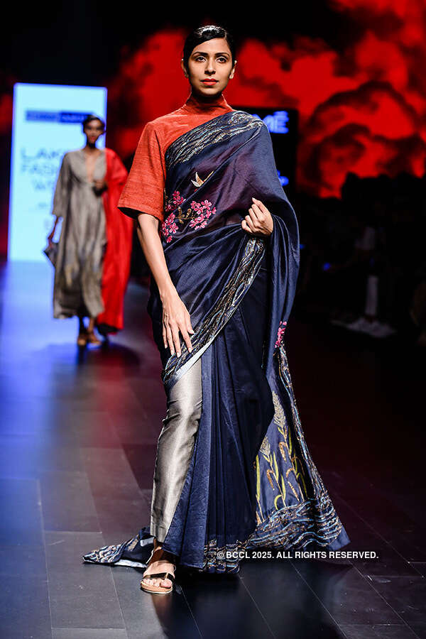 LFW '16: Day 6: VineetRahul