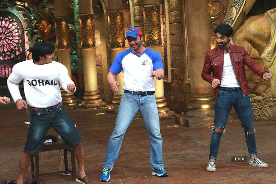 Comedy Nights Bachao: On the sets