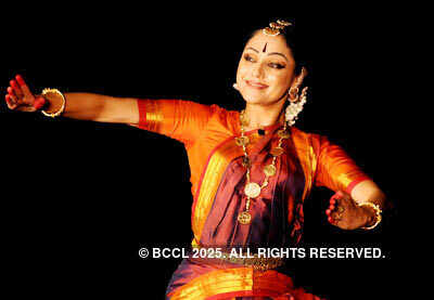 Rama Vaidyanathan performs