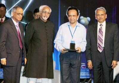 Narayan Murthy, Hamid Ansari, Thanu Padmanabhan