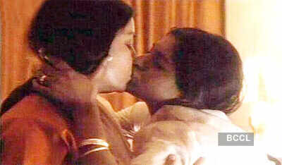 Shabana Azmi and Nandita Das in 'Fire'