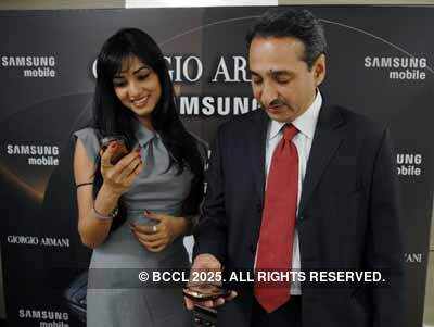 launh: 'Giorgio Armani'