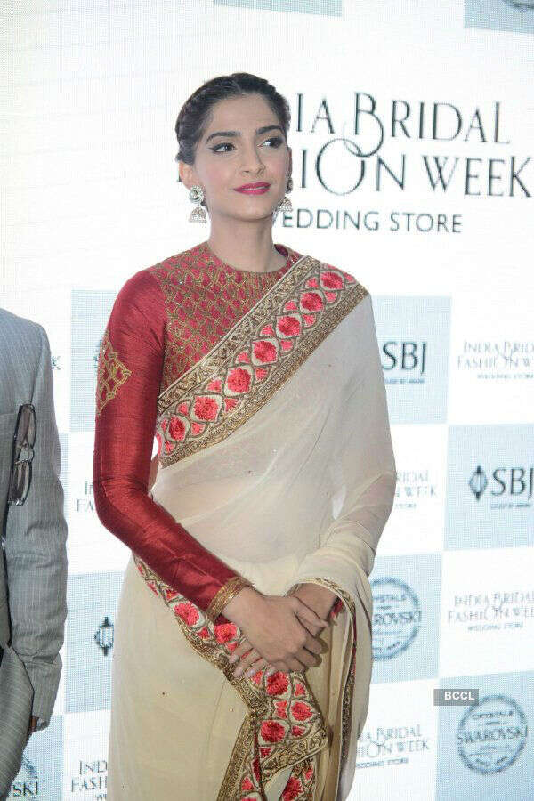 Launch of the first Indian Bridal Fashion Week Wedding Store