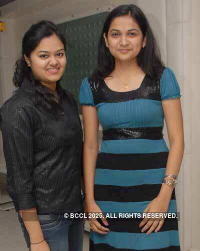 Surabhi Mitra's b'day party