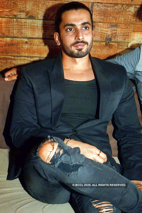 Celebs @ The Drunk House