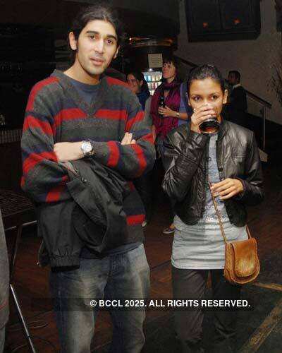 'Advaita' band performs