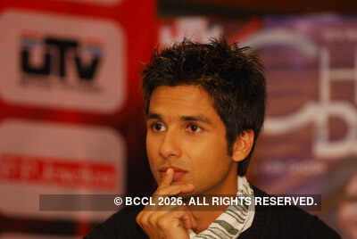 Shahid at restaurant launch
