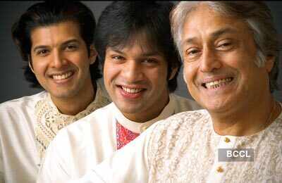 Ayaan, Amaan with father Ustd. Amjad Ali Khan