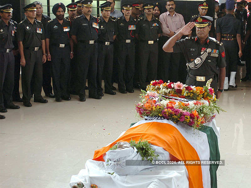India pays homage to Uri terror attack martyrs