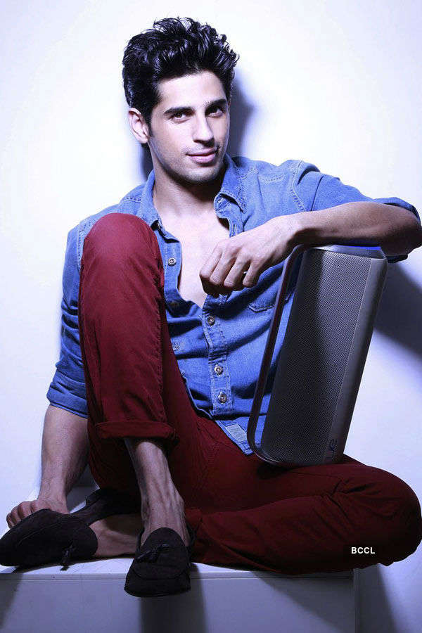 Sidhart Malhotra's Portfolio Pics