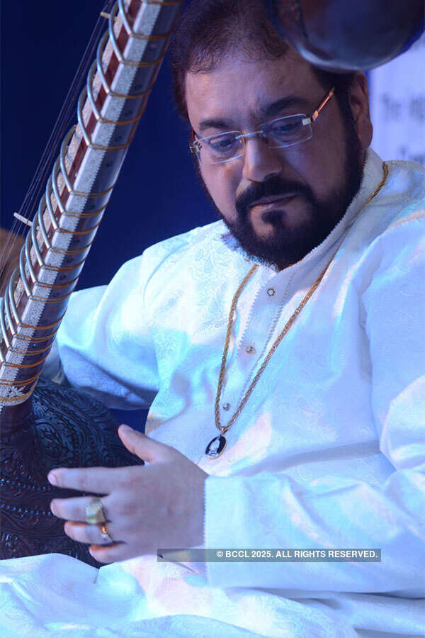Bickram Ghosh performs @ CRC