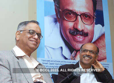 Captain Gopinath with N R Narayana Murthy 