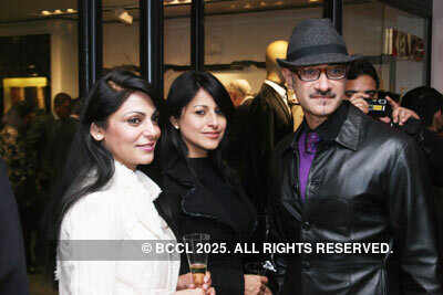 Witty Bawa, Anita Wattal, Ravi Bajaj