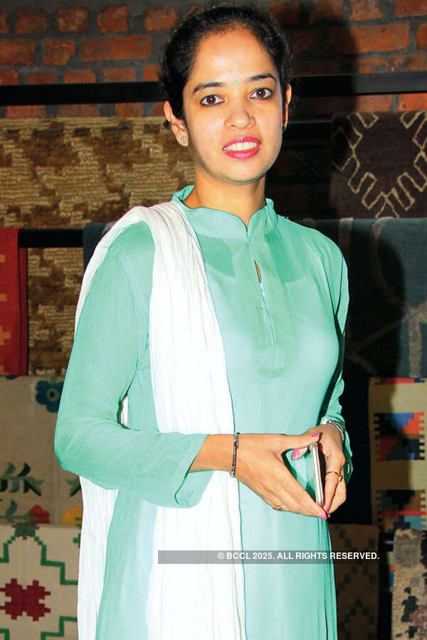 Socialites attend a workshop