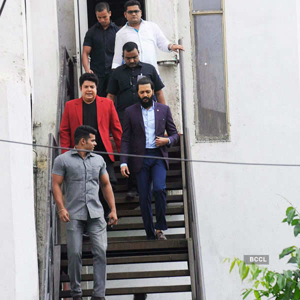 Yaaron Ki Baraat - On the sets