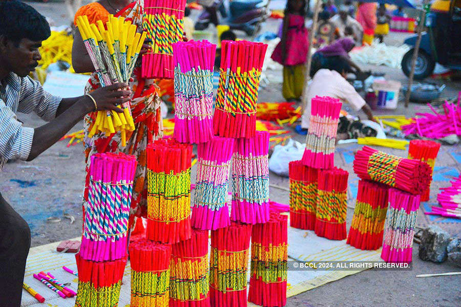 Devotees celebrate Navratri Festival