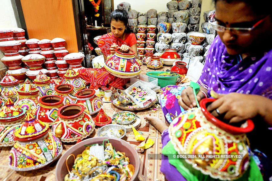 Devotees celebrate Navratri Festival