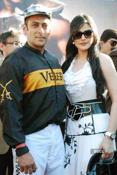 Salman, Zarine promote 'Veer'
