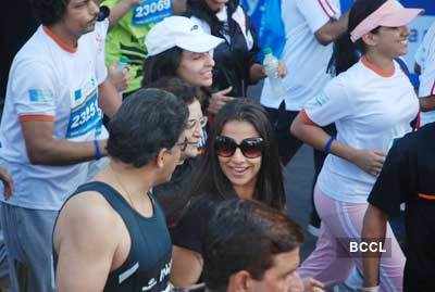 Vidya at Mumbai Marathon '10