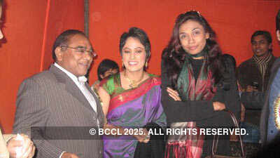 Mukesh Kumar, Meghna Malik, Sanjana John