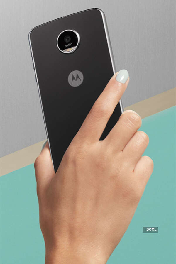 Motorola launches Moto Z, Moto Z Play