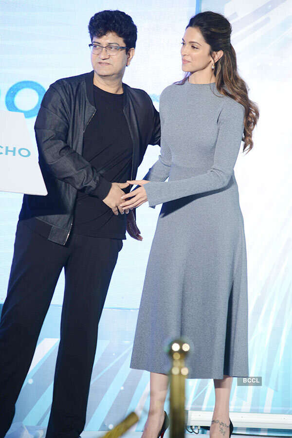 Deepika @ awareness campaign