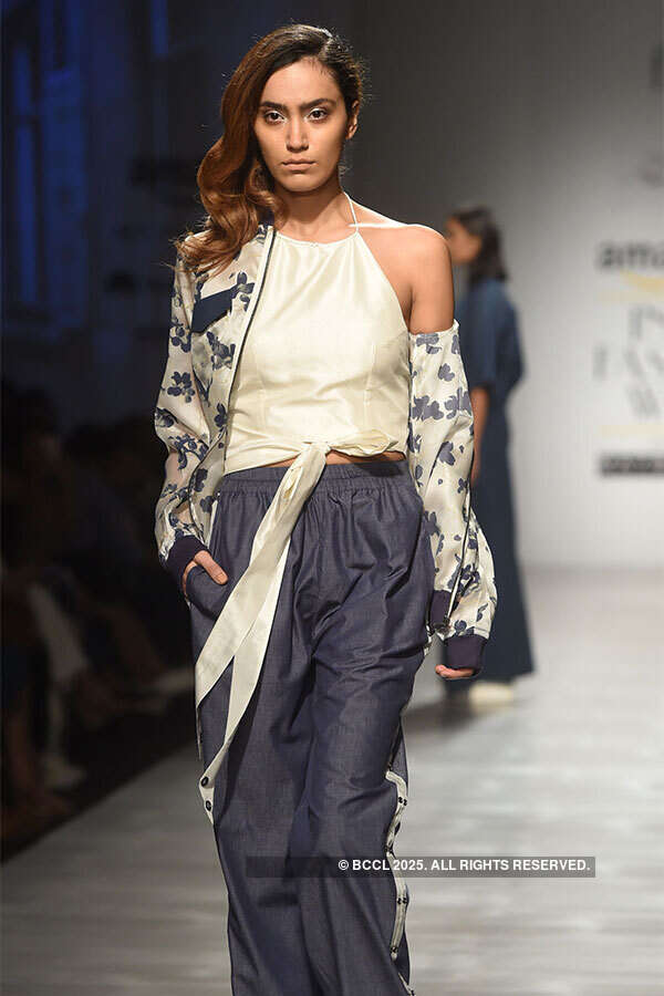 AIFW SS '17: Day 2: Shruti Sancheti