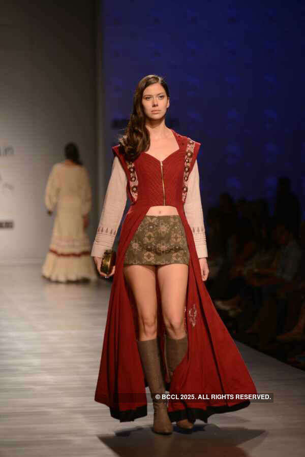 AIFW SS &lsquo;17: Day 2: Viral, Ashish & Vikrant