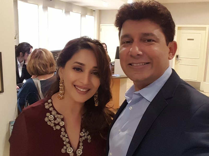 You can’t miss this beautiful selfie of Madhuri Dixit and Dr. Ram Nene!