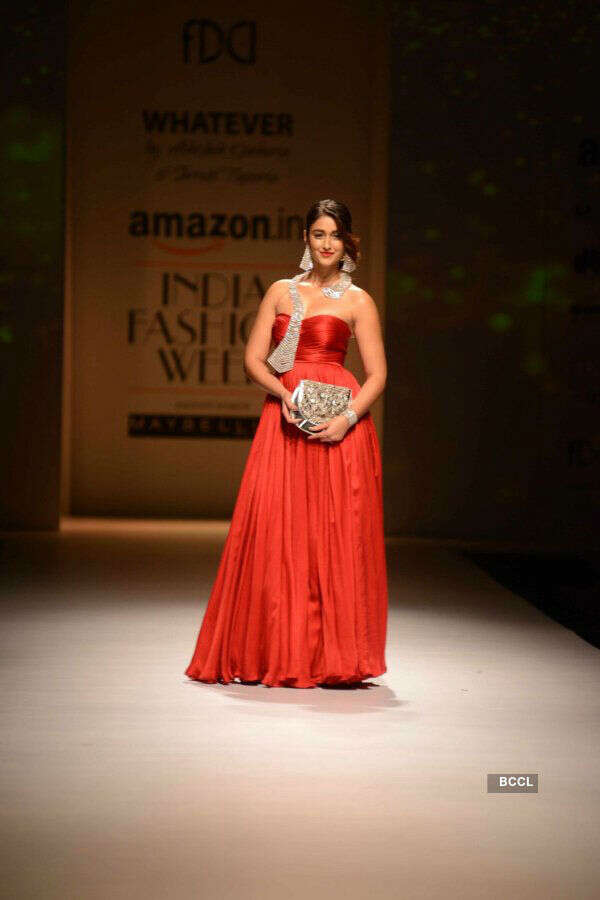 AIFW SS ‘17: Day 5: Abhishek Kankaria & Shrruti Tapuria