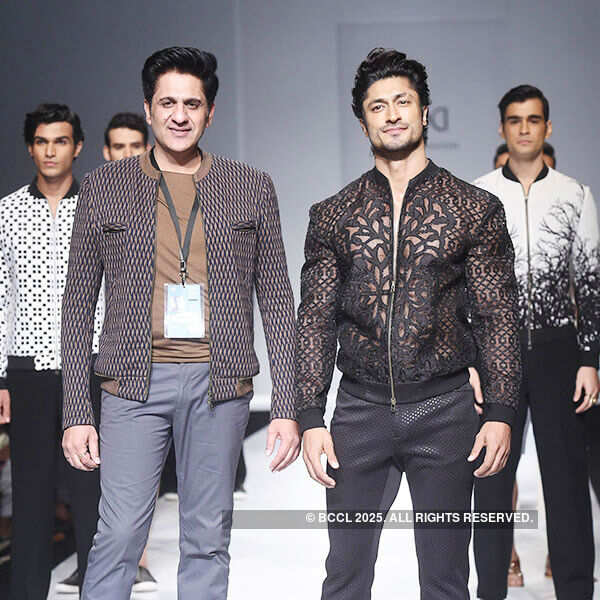 AIFW SS &lsquo;17: Day 5: Pawan Sachdeva