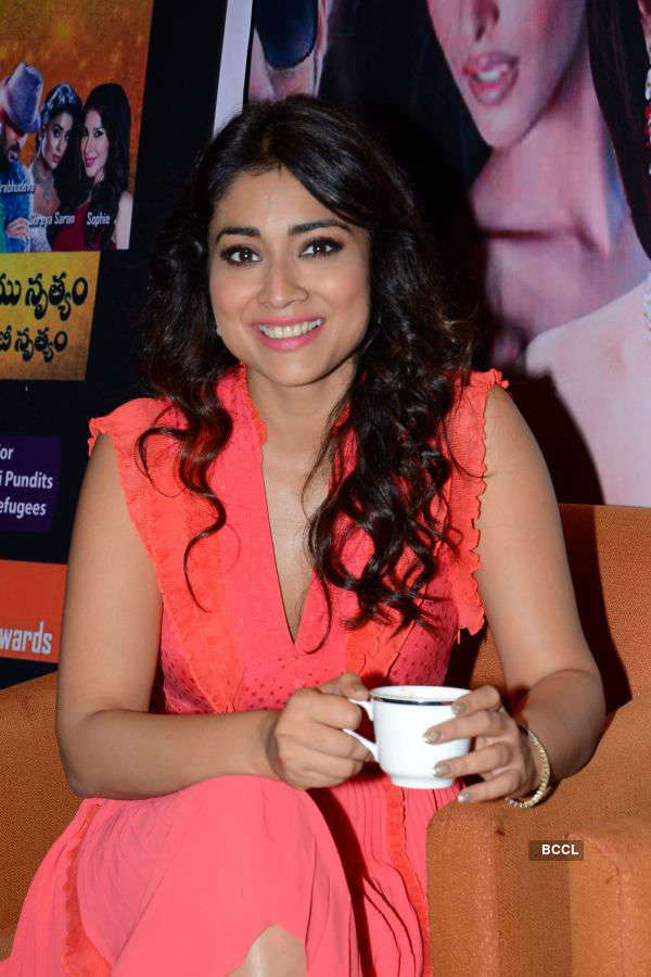 Shriya Saran's portfolio pics