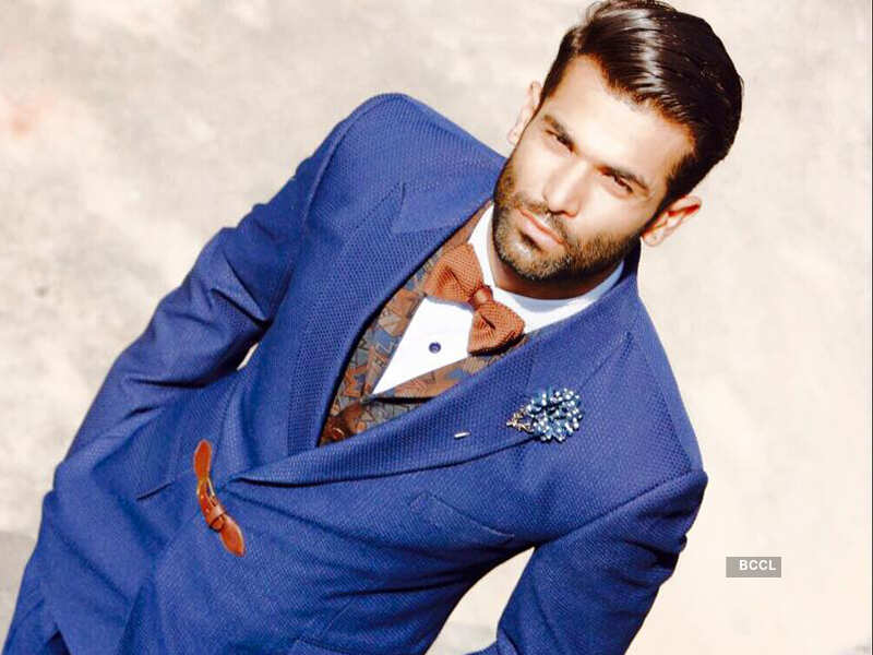 Blue is the new black for these Mr India finalists