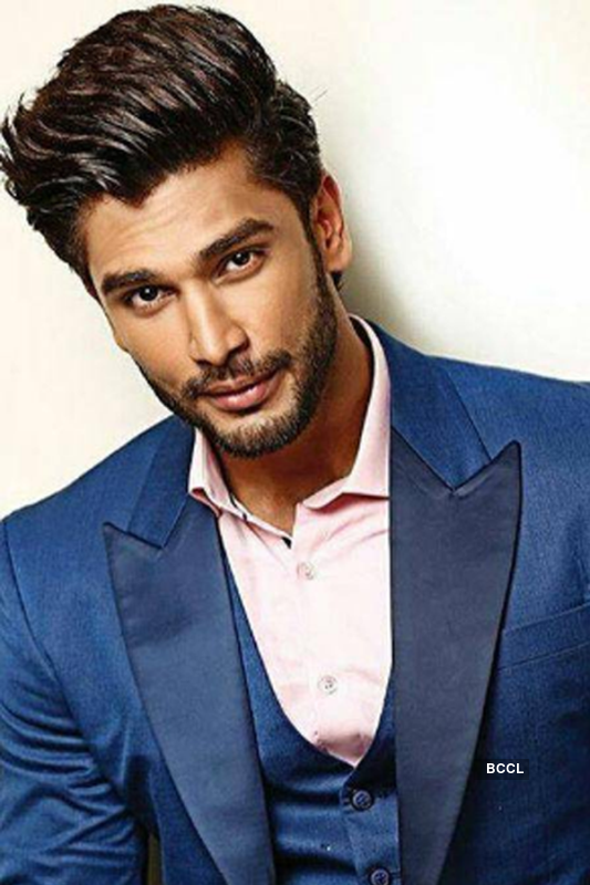 Blue is the new black for these Mr India finalists