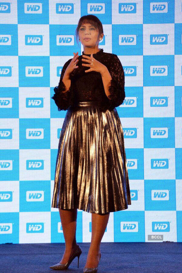 Huma Qureshi @ WD launch