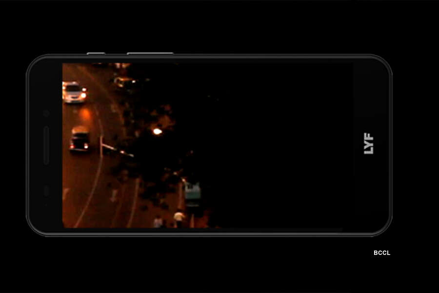 Reliance launches Lyf F1 Special Edition