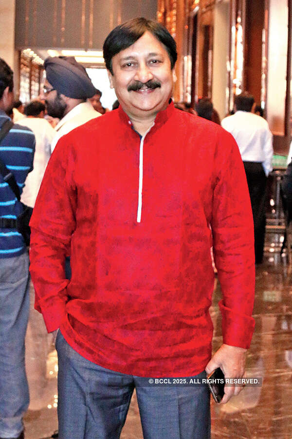 Socialites attend launch party