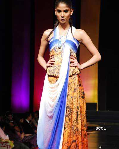 Celina walks for Archana Kochchar