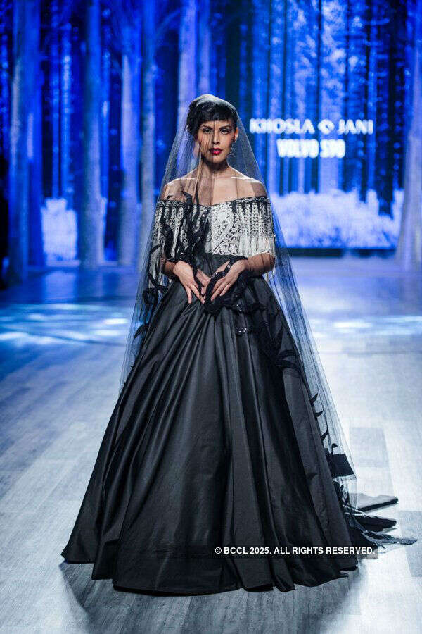 Abu Jani and Sandeep Khosla launch with Volvo S90