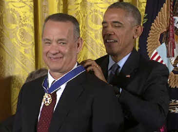 Obama awards medal of freedom to artists, others